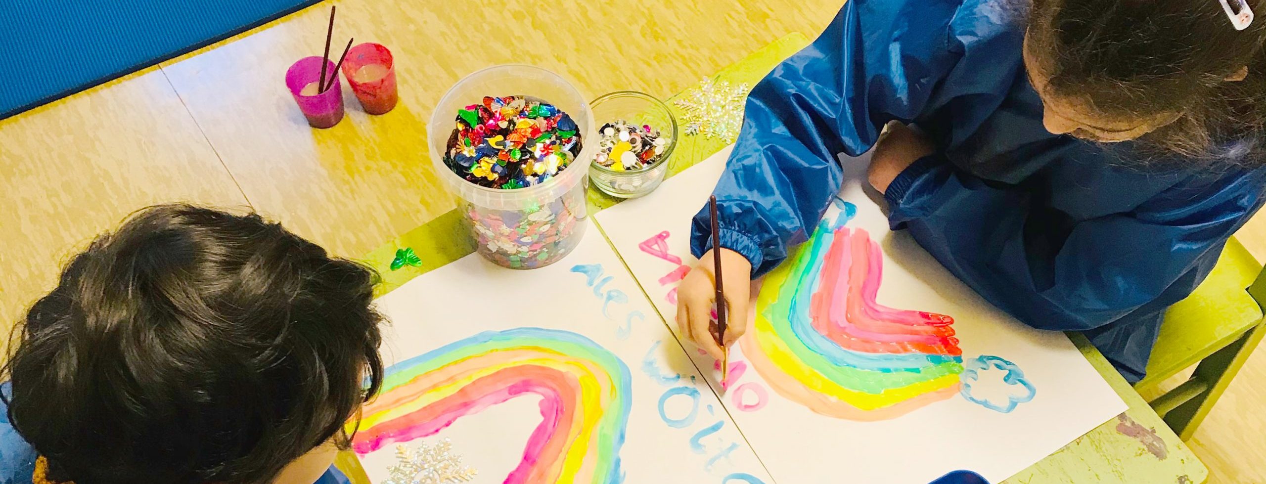 Familienzentrum Droryplatz Kinder malen