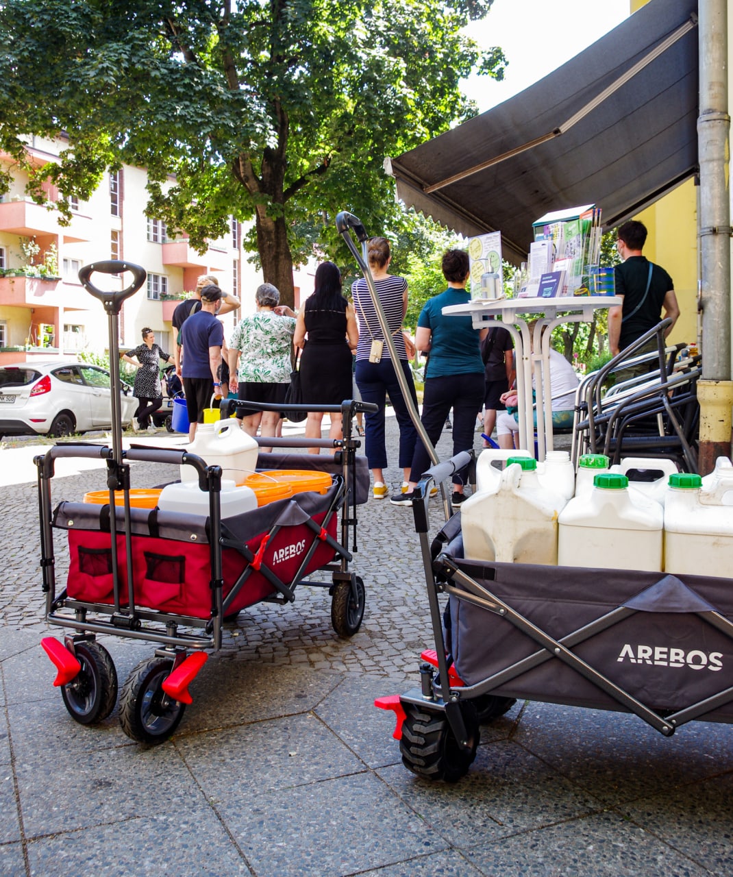 Margaretentreff_Giessteam_Wasserwagen