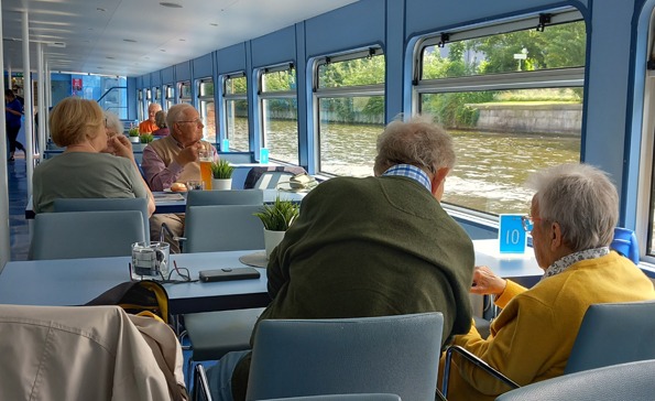 Dampferfahrt mit Doris