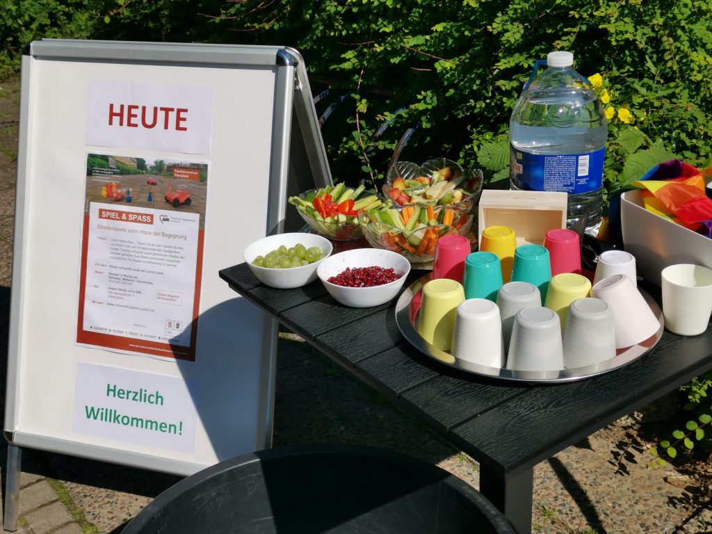 Strassenspiele im Familienzentrum Fennpfuhl, Snackbar